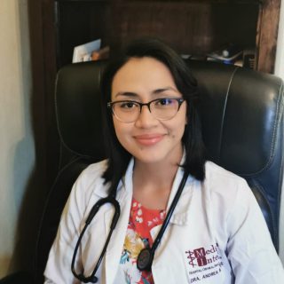 Andrea Barrios Medicina Interna
