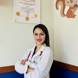Andrea Gatica Pediatria