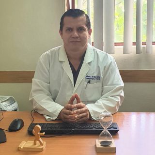 Mario Alfredo Mart¡nez Guardado Traumatologia