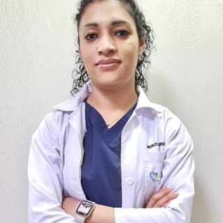Dra. Jennifer Welch